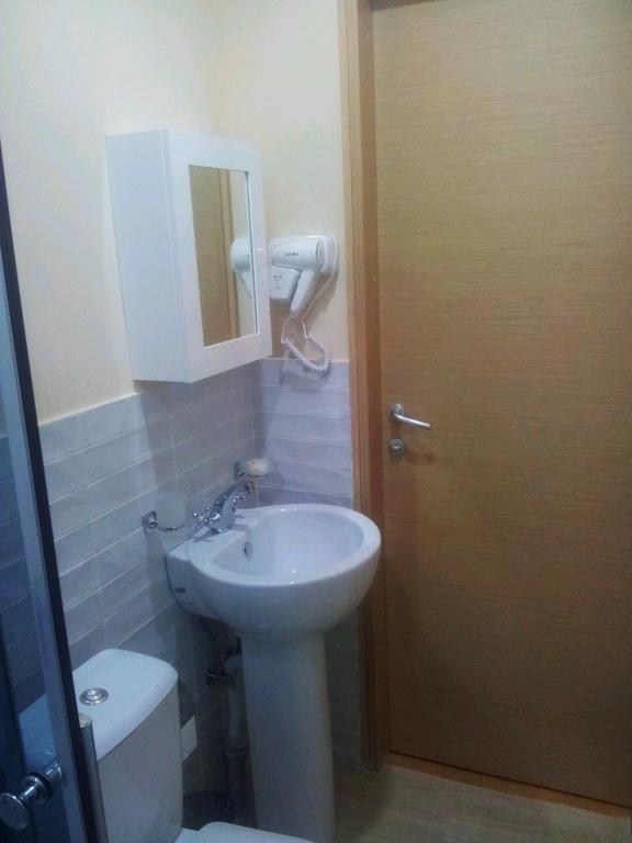 Hotel Omsi House Telavi Habitación foto