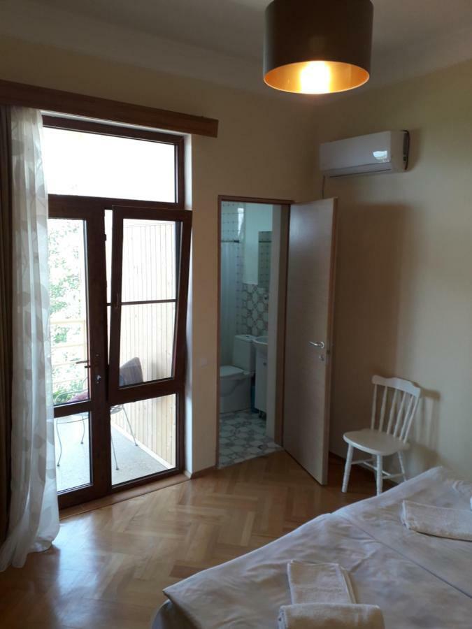Hotel Omsi House Telavi Exterior foto