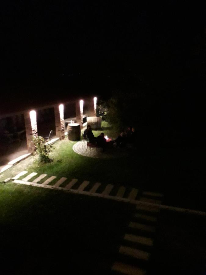 Hotel Omsi House Telavi Exterior foto